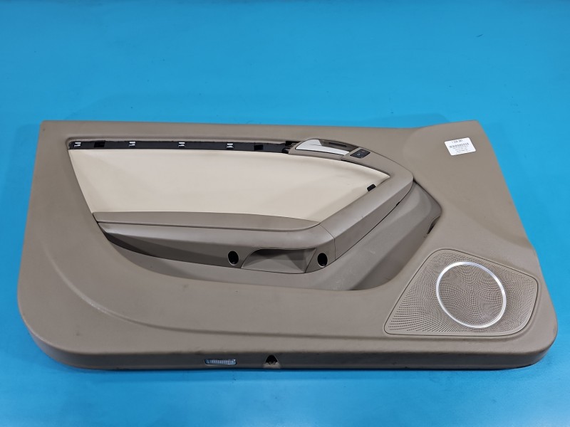 Tapicerka drzwi przód lewa boczek Audi A5 8T