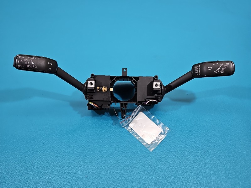 Przełącznik zespolony Skoda Scala 2019- 2Q1953507AC