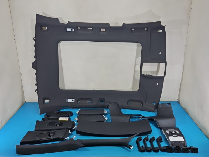 Podsufitka AUDI Q5 8R 08- HB 8R0867501AF