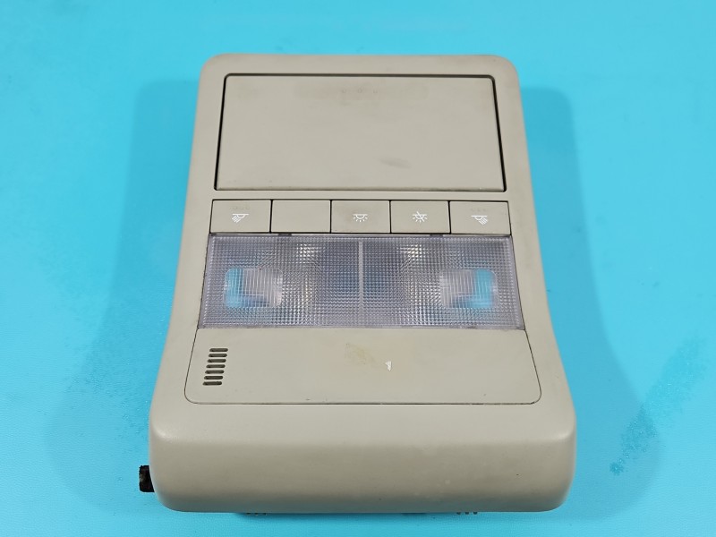 Lampa kabiny lampka Opel Antara