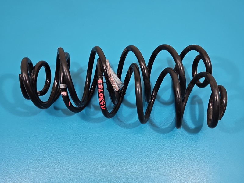 Sprężyny tył komplet AUDI A4 B8 kombi