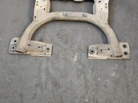 WÓZEK KOŁYSKA TRAWERS Sanki Belka silnika MERCEDES W176 1.5 CDI