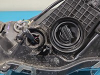 Reflektor prawy lampa przód Toyota Rav4 V EUROPA