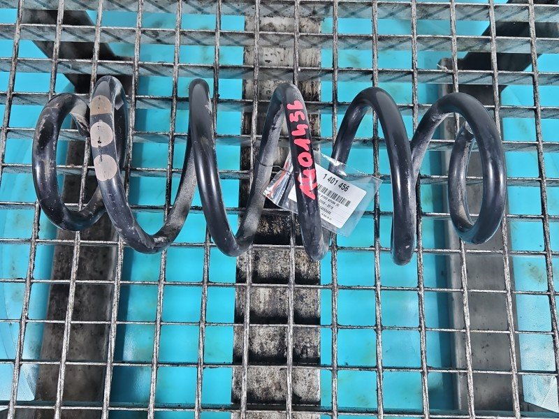 Sprężyna przód przednia AUDI Q5 08- 2.0 TFSI (CDN)