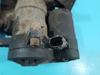 Zacisk tył lewy Ford S-max II MK2 2.0 tdci (T7CL) HB