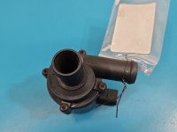 Pompka obiegu wody pompa Skoda Rapid 1.2 TSI CBZA 1K0965561L