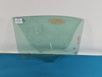 Szyba drzwi tył lewa Mercedes W213 sedan