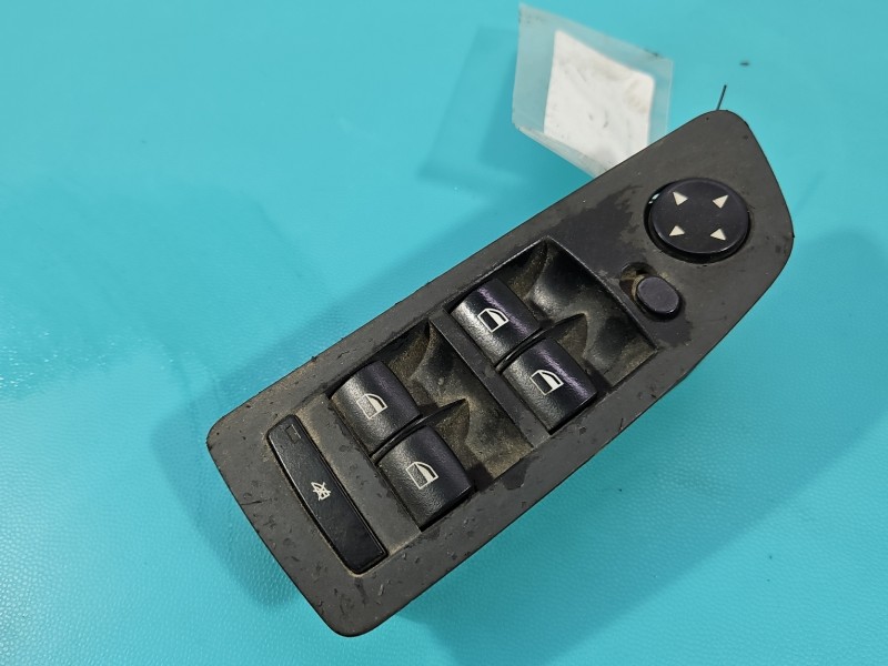 Przełącznik szyb BMW E87 6952039 Producent części: BMW EU