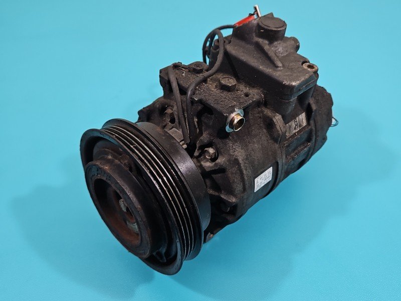 Sprężarka klimatyzacji kompresor Vw Passat B5 8D0260808, 447220-8180