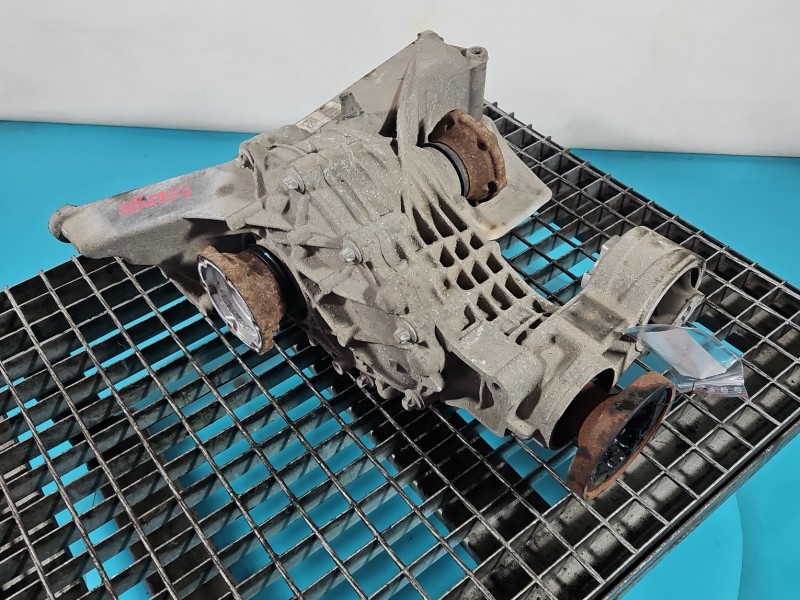 Most tylny DYFER tył Audi A4 B9 0DB500043G 2.0 TFSI