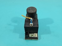 Pompka centralnego zamka Audi A3 8L 8L0862257G Producent części: Audi, Europejska, Uszkodzona obudowa