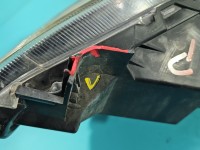 Reflektor prawy lampa przód Mazda 2 II DE EUROPA