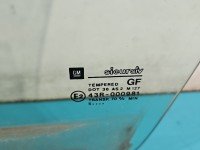 Szyba drzwi przód lewa Opel Vectra B sedan