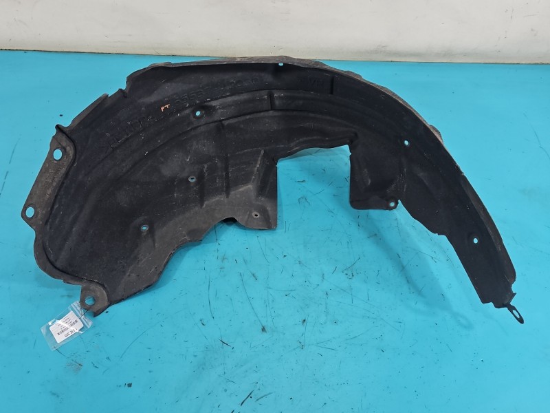 Nadkole tył prawe Toyota Rav4 V 65637-42030