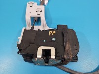 Zamek przód prawy 81320-3U010 Kia Sportage III 10-15 EUROPA Producent części: KIA, Europejska, 6pin