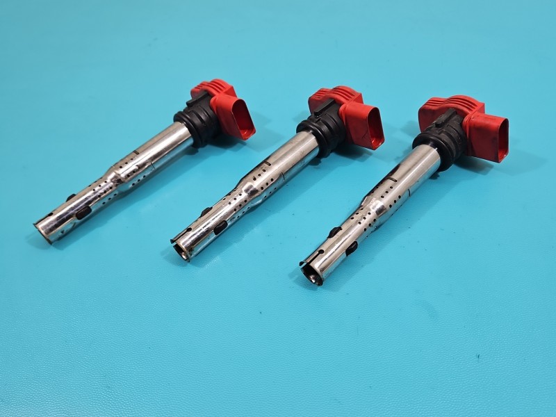 Cewka zapłonowa AUDI A6 C7 06E905115E 3.0 tfsi quattro (CGXB) Producent części: Audi, Europejska, 3el kpl