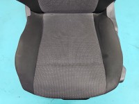 Fotel lewy przód kierowcy Toyota Proace City EU 5d TOYOTA, ROZDARTY