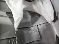 Osłona ZAŚLEPKA PLASTIK słupka lewego Hyundai Elantra VII 20- 85810-AA000