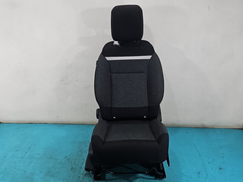 Fotel prawy przód pasażera Citroen C5 Aircross 17-25 5d EUROPA