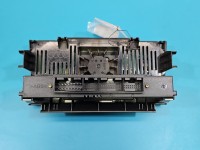 Konsola panel nawiewu Audi A3 8P 8P0820043E