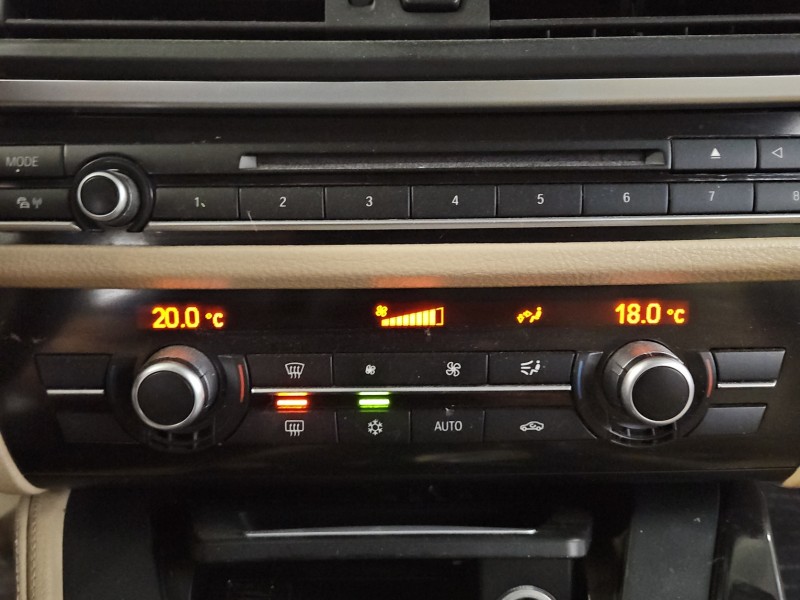 Konsola panel nawiewu Bmw f10 f11 9249709-01