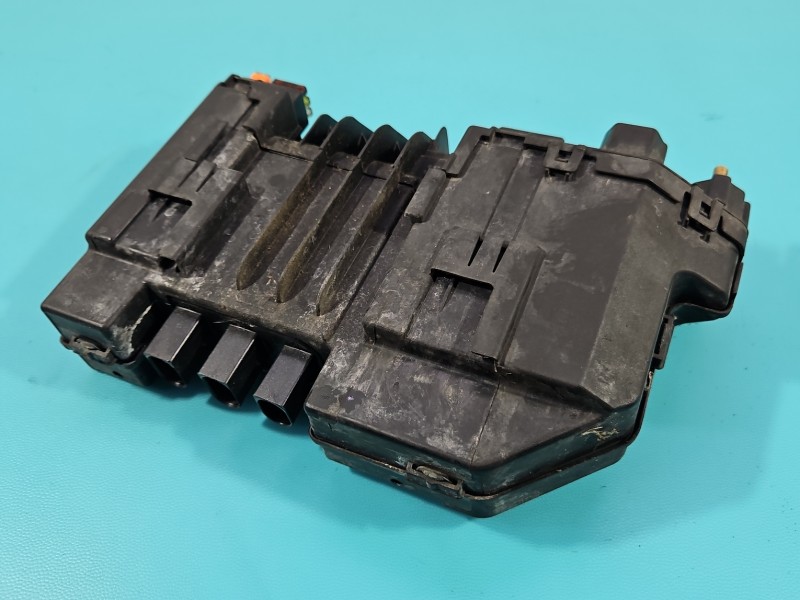 Sterownik moduł Mercedes, Europejska, MODUŁ BEZPIECZNIKÓW Mercedes W221 2215401250