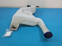 Zbiornik Zbiorniczek płynu spryskiwacza Ford Fiesta Mk7 8A61-17B613-AD