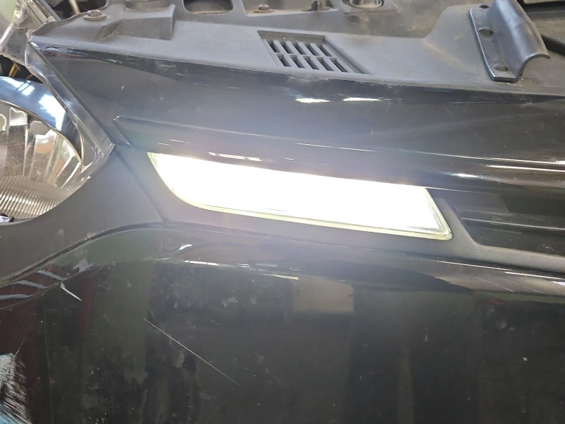 Światło jazdy dziennej prawe Renault Clio IV 12-20 89208541, 266003864R