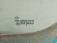 Szyba drzwi przód lewa Opel Movano II HB