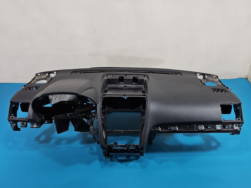 Deska rozdzielcza airbag pasażera kokpit Subaru Forester IV SJ 12-18