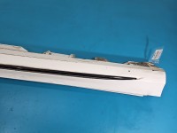 Listwa progowa prawa PRÓG NAKŁADKA Mercedes W177 A1776901601 1