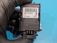 Przełącznik Peugeot, ustawień fotela kierowcy Peugeot 3008 II 98125345XT