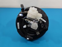 Serwo hamulcowe Mazda CX-3 14-21 1.5d 0204823725