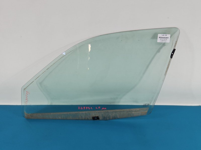 Szyba drzwi przód lewa Renault Thalia I sedan