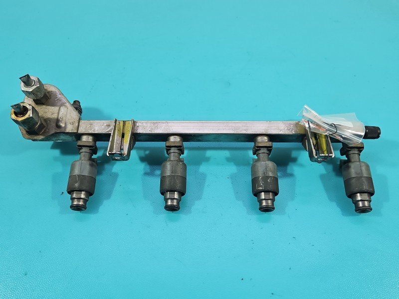 Wtryskiwacz Opel Astra II G 1.6 16v