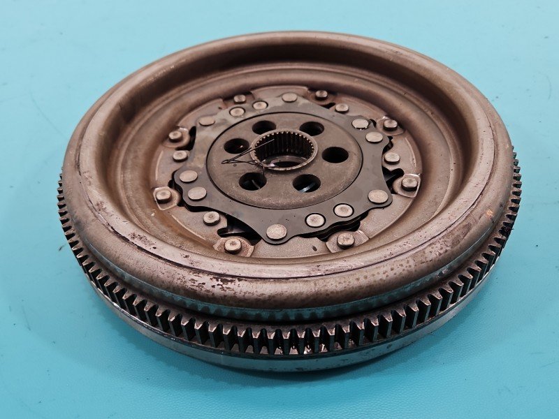 Dwumasa Koło dwumasowe Vw Passat B7 03L105266AL 2.0 tdi