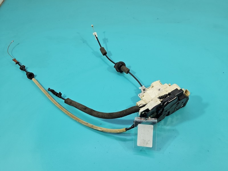 Zamek przód lewy A046879 Porsche Panamera I 970 EUROPA Porsche, 9pin + 3pin