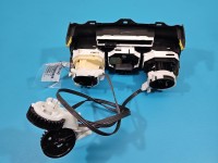 Konsola panel nawiewu Toyota Auris I