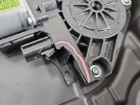 Podnośnik tył lewy SZYBY WINDA Jeep Cherokee KL 68227457AA, 931402-103 HB