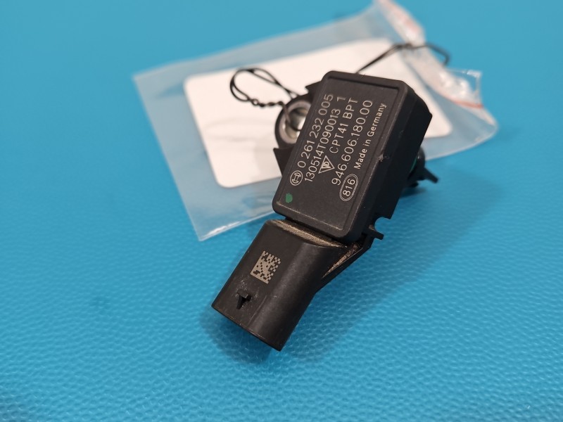 Czujnik ciśnienia powietrza Porsche Panamera I 970 0261232005 Mapsensor