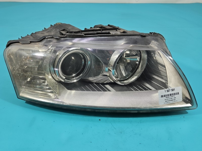 Reflektor prawy lampa przód Audi A8 D3 EUROPA