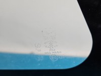 Szyba karoseryjna tył lewa Daihatsu Feroza HB