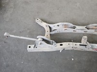 Tylna belka oś tył Hyundai I30 III 16- 2.0 16V