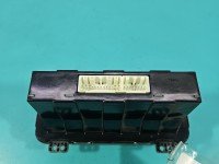 Konsola panel nawiewu Kia Sportage II 04-10