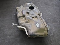 Zbiornik paliwa bak Mercedes CLA C118 X118 1.3b