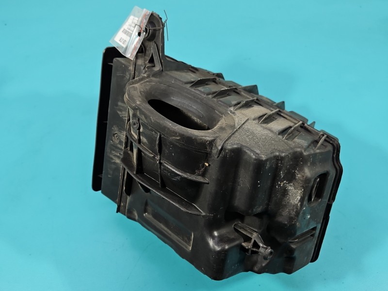 Obudowa filtra powietrza Renault Megane III 8200947663E 1.4 TCE