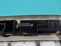 Lampa kabiny lampka Opel Astra V K 13437064, 13415547