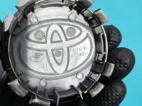 Dekielek felgi sztuka alufelgi Toyota Rav4 V