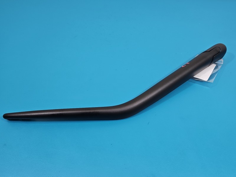 Ramie wycieraczki tył Renault Trafic III 7700308803 HB