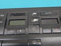 Konsola panel nawiewu Audi A4 B6 8E0820043AA